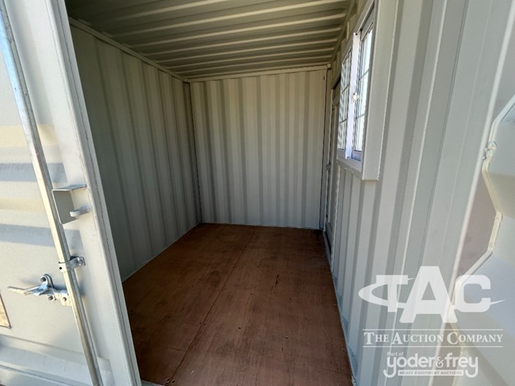 2026-9'-cargo-container,-front-door-w/lock-box,-side-door.---(located-in-colton,-ca)---image-4