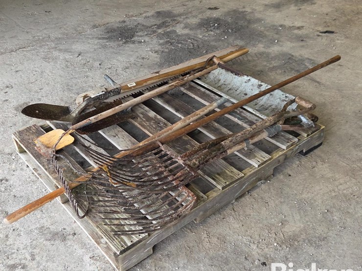 hand-&-yard-tools-image-1