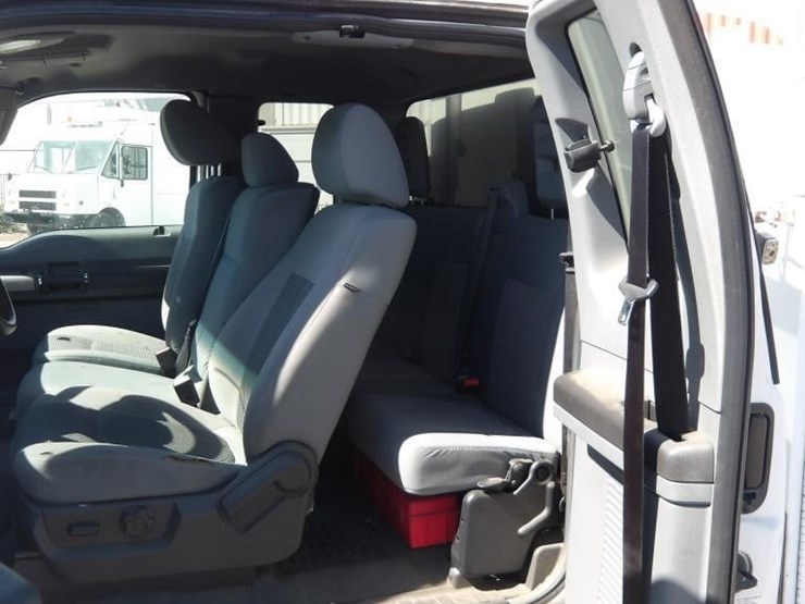 2011-ford-f450-image-22