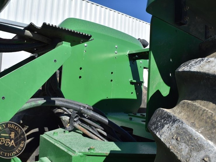 2010-john-deere-9530-image-25