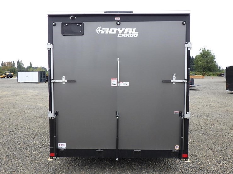 2027-royal-lcht35-7.516v-86-t/a-enclosed-trailer-image-6