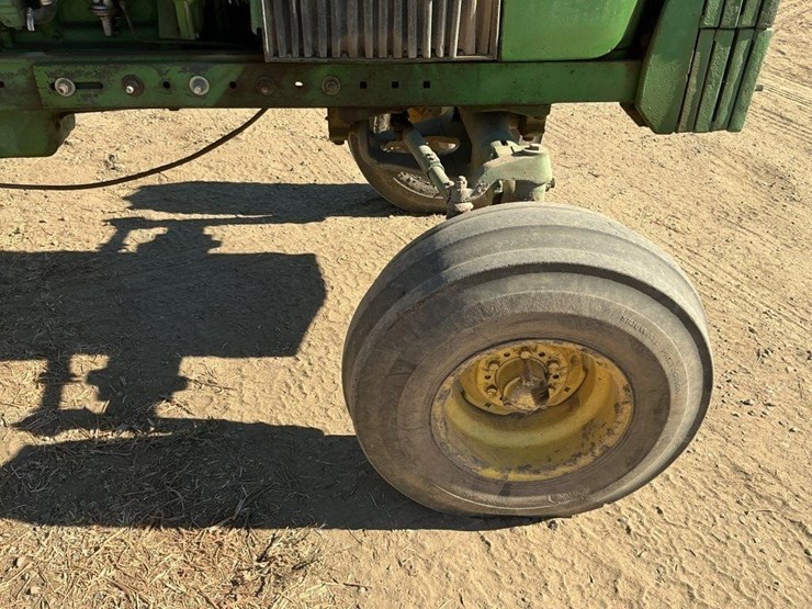 john-deere-4320-tractor,-diesel-image-13