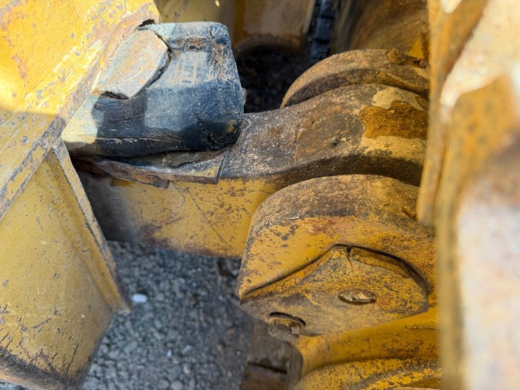 #4088-•-caterpillar-963-crawler-loader-image-31
