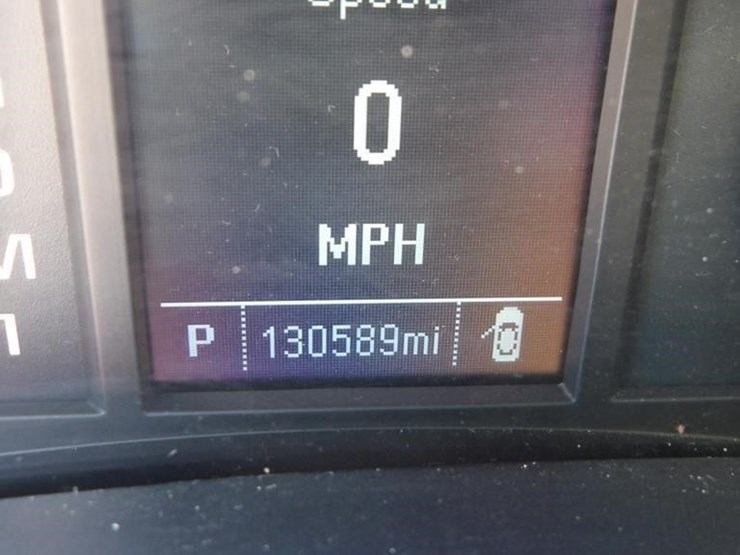 2015-gmc-2500-image-23
