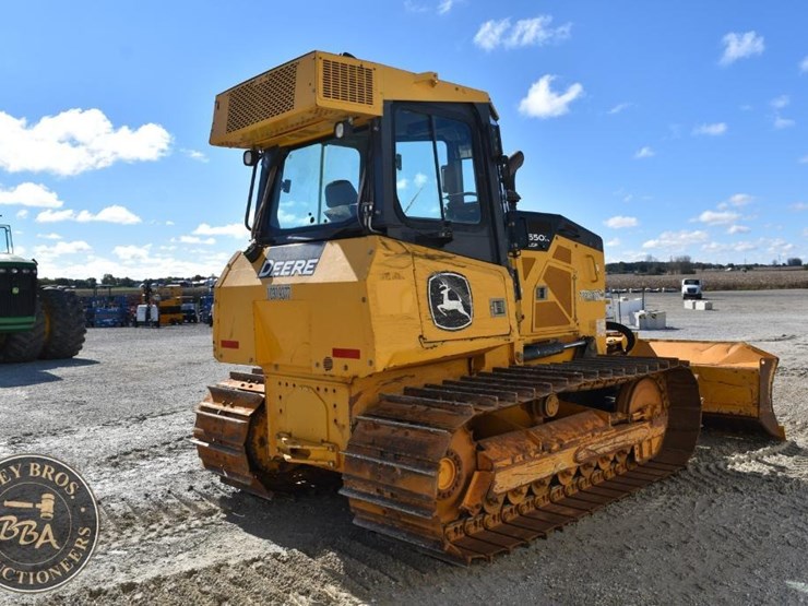 2021-deere-650k-image-18