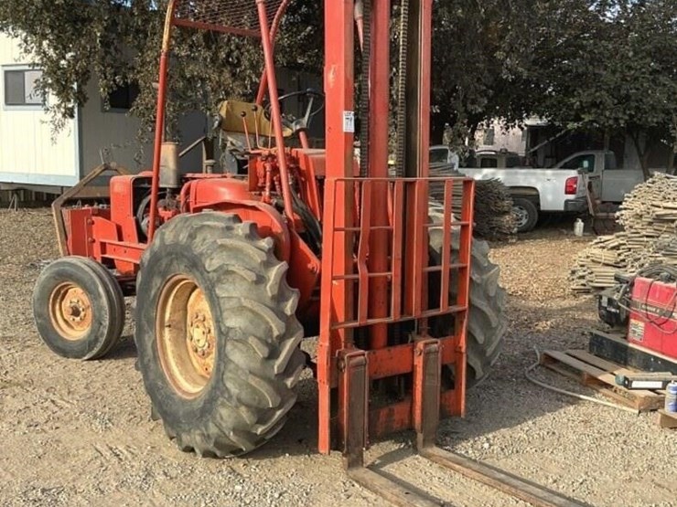 allis-chalmers-i-600-4500lb-capacity-rt-forklift-image-1