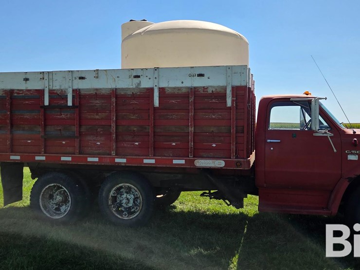 1971-chevrolet-c/50-grain-truck-w/-water-tank-image-4