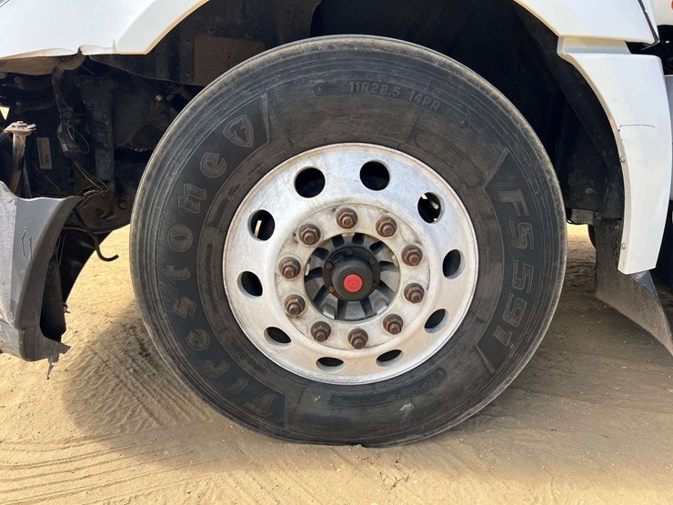 2016-international-prostar+-122-tandem-axle-day-cab-truck-tractor-–-cummins-isx15-diesel-(530,432-mi-image-31