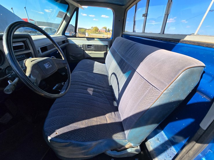 #25276-•-1986-gmc-k2500-pickup-truck-image-32