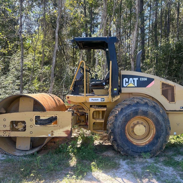 2011 Caterpillar CS56 Compactor