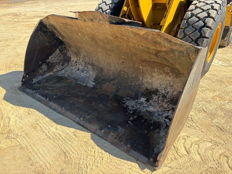 2018-caterpillar-930-r/t-wheeled-loader-(5,129-hours)-image-27