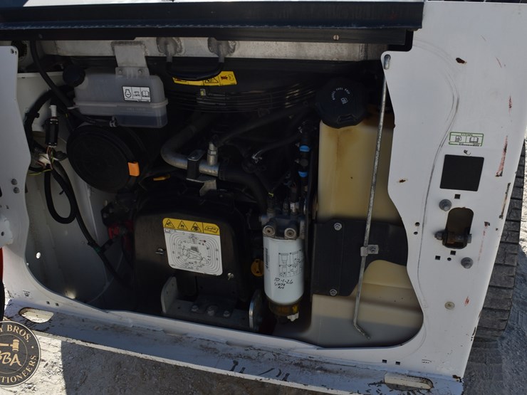 2023-bobcat-t76-image-30