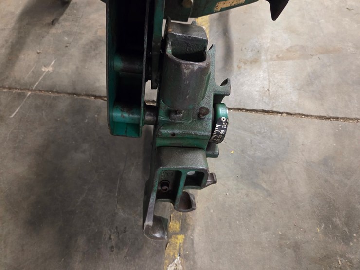 #96-•-greenlee-1800-pipe-bender-(missing-one-wheel)-image-2