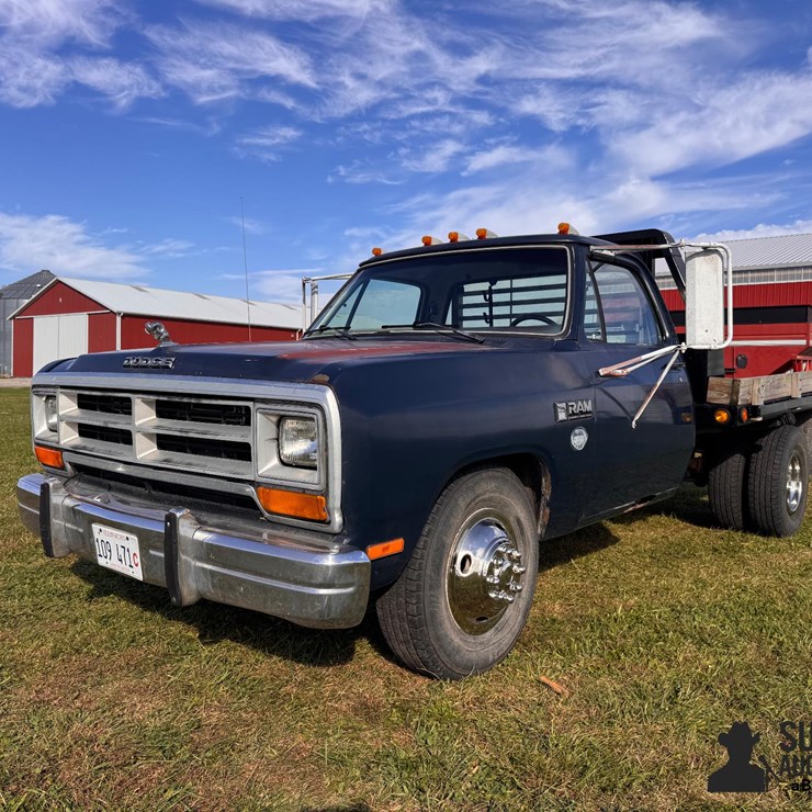 1989 Dodge D300 D350 Pickup Truck