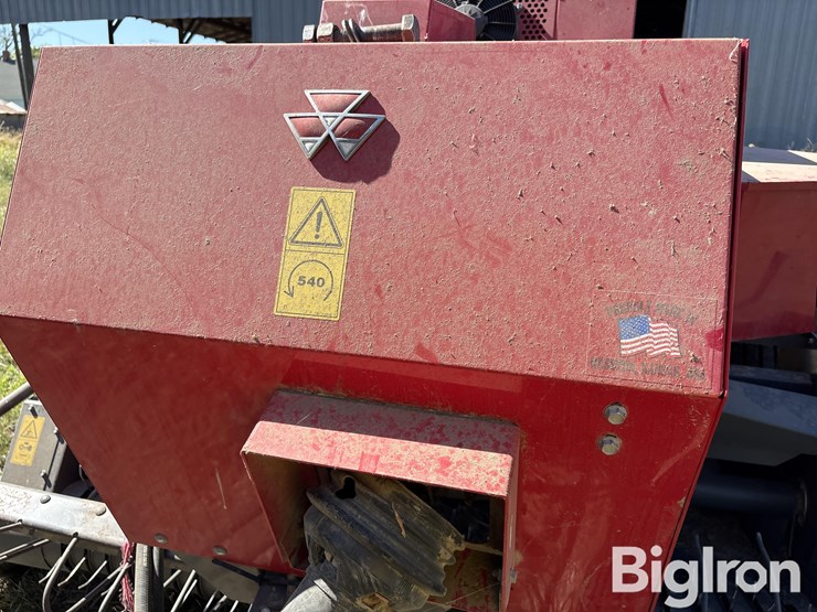 massey-ferguson-hesston-1840-small-square-baler-&-hoelscher-accumulator-image-15
