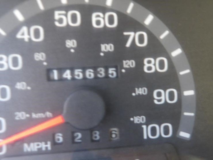 2002-ford-e350-image-18
