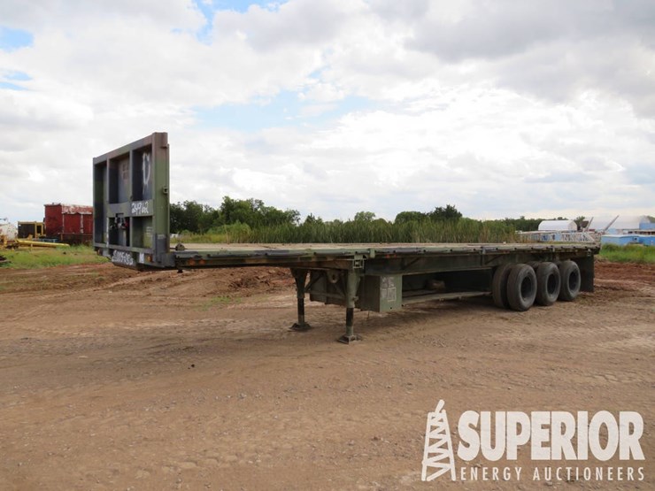 theurer-sfbh-409-af3rt-3-axle-military-flatbed-trailer-image-1