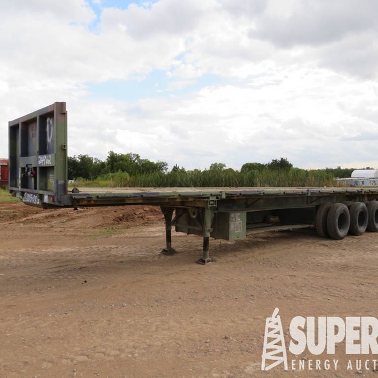 THEURER SFBH 409 AF3RT 3-Axle Military Flatbed Trailer
