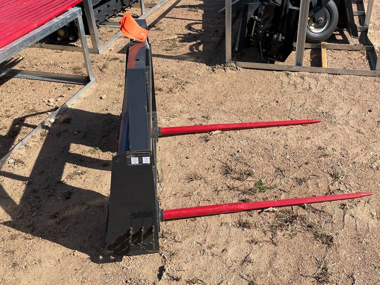#4100-•-landhonor-bale-spear-frame-attachment-image-6