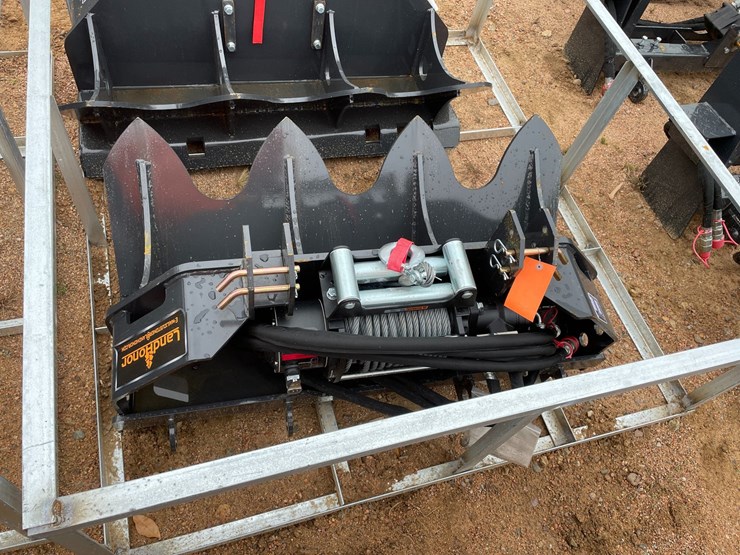 #4127-•-landhonor-15,000-lb.-hydraulic-winch-attachment-image-9