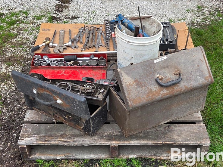 pallet-of-misc-tools-image-2