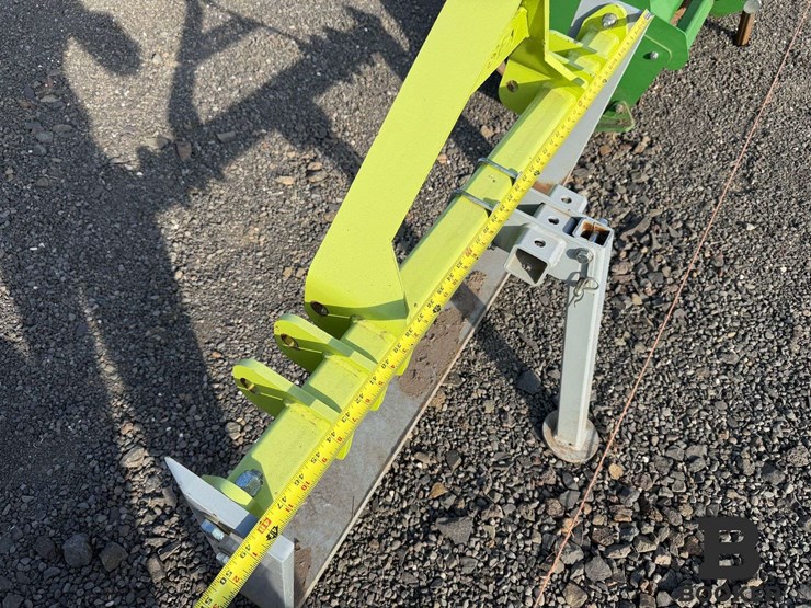 thiessen-3-point-hitch-toolbar-image-5