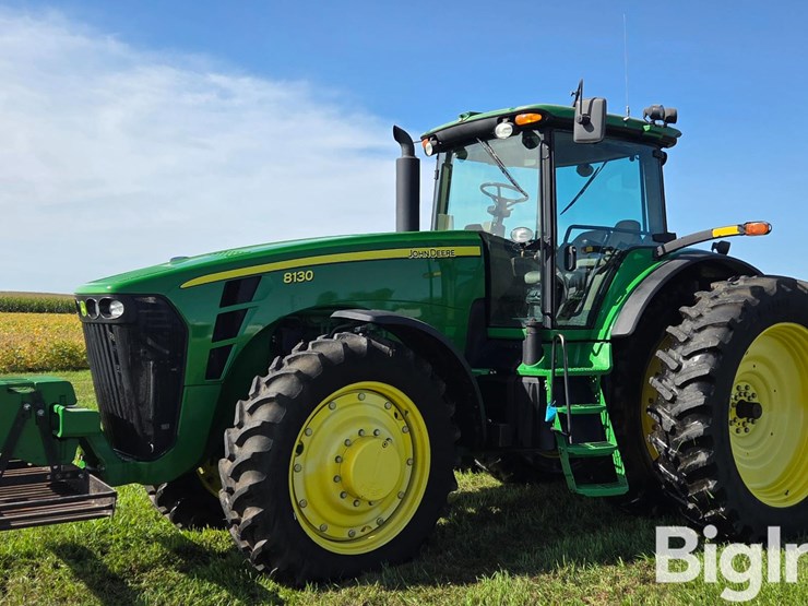 2007-john-deere-8130-mfwd-tractor-image-1