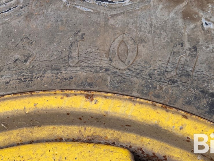 john-deere-duals-image-9