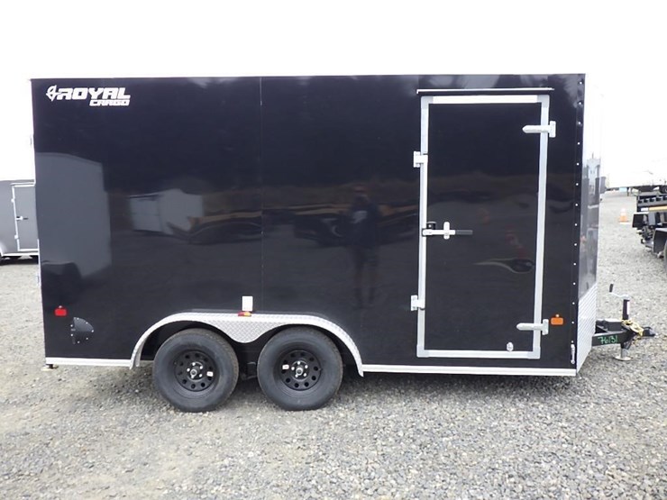 2027-royal-lcht35-7.516v-86-t/a-enclosed-trailer-image-4