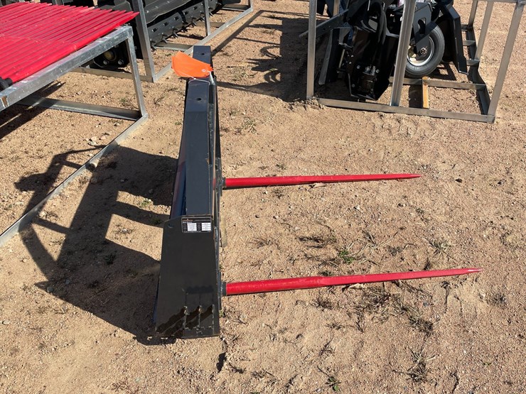 #4108-•-landhonor-bale-spear-frame-attachment-image-7