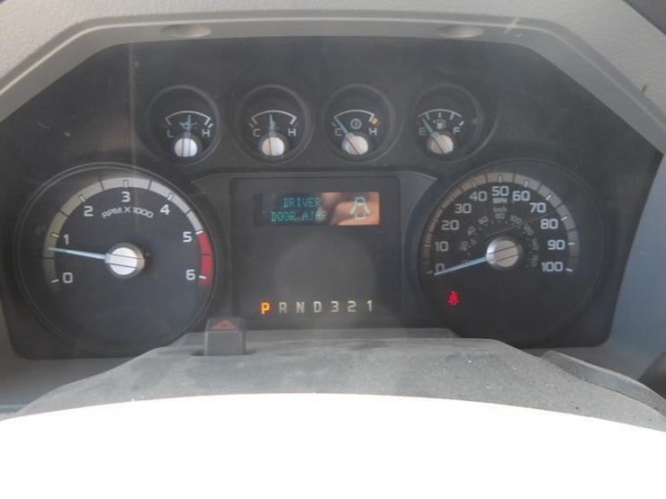 2011-ford-f450-image-27
