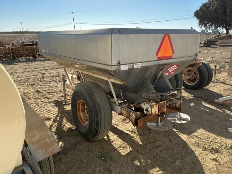 ag-spreader-200-9.5'x6'-s.s.-fertilizer-spreader-image-4