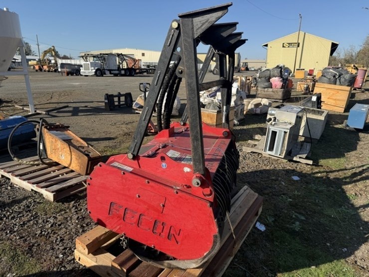 2021-fecon-bull-hog-high-flow-drum-mulcher-image-3
