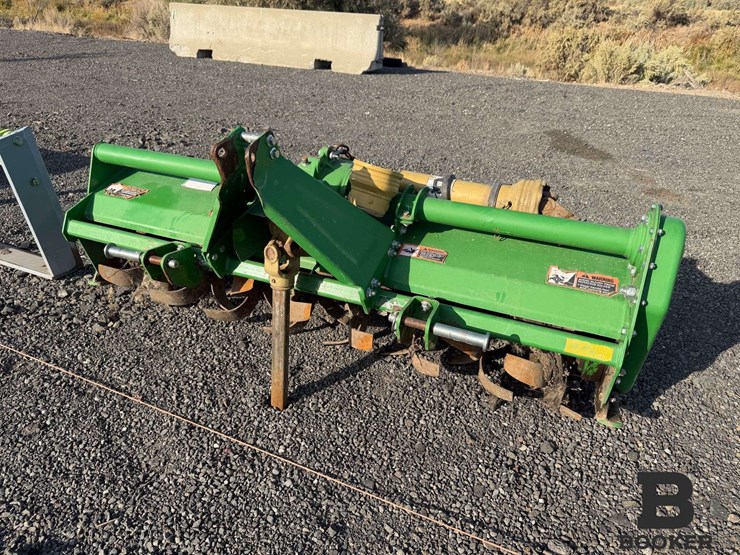 john-deere-665-rotary-tiller-image-1