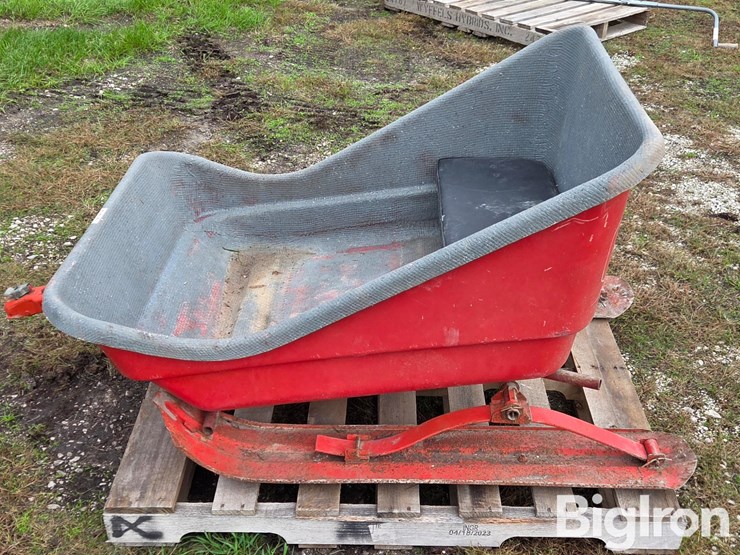 pull-behind-passenger-sled-image-8