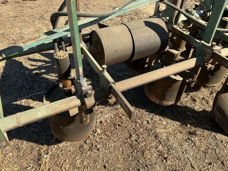 custom-3-pt-3-row-60"-hyd.-vine-trainer-image-10