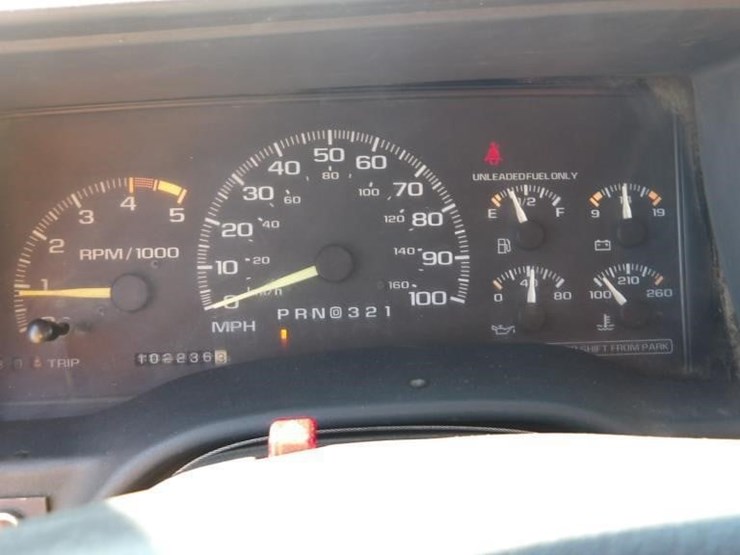 1995-gmc-sierra-3500-image-19