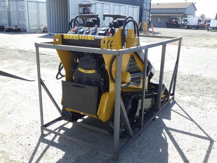 2026-agt-mx-crt23-skid-steer-loader-image-3