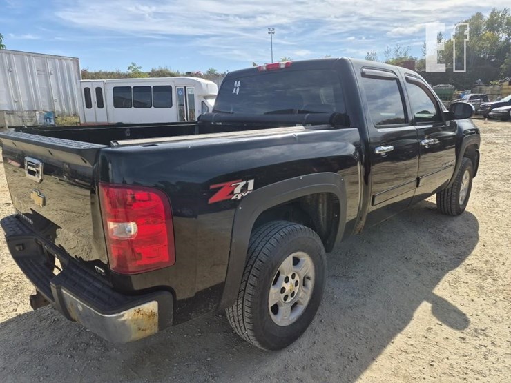 2007-chevrolet-silverado-1500-image-3