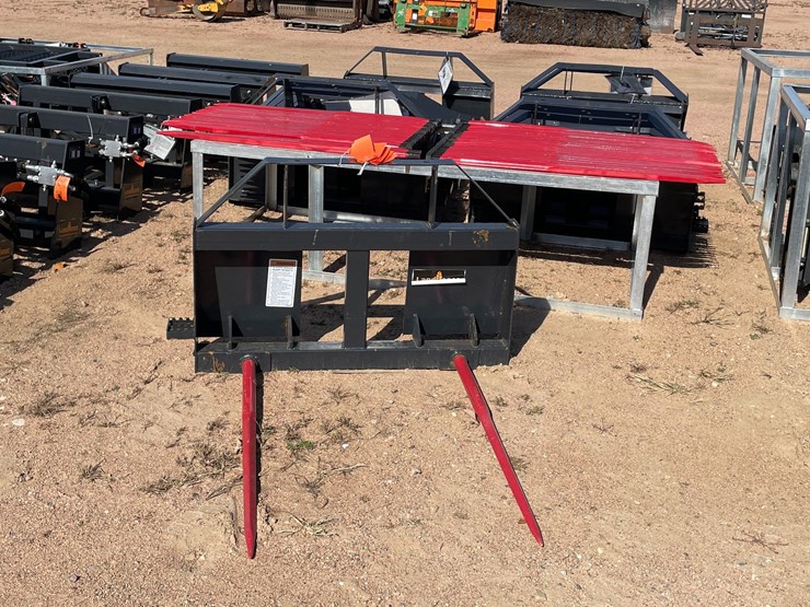#4105-•-landhonor-skid-steer-bale-spear-attachment-image-11