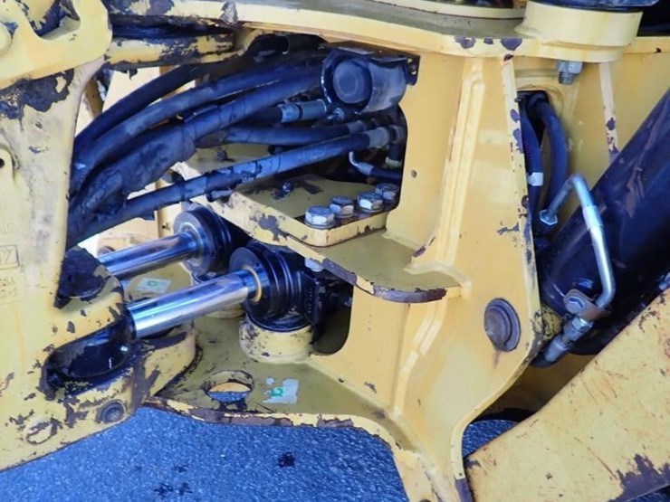 2008-caterpillar-420e-loader-backhoe-image-16