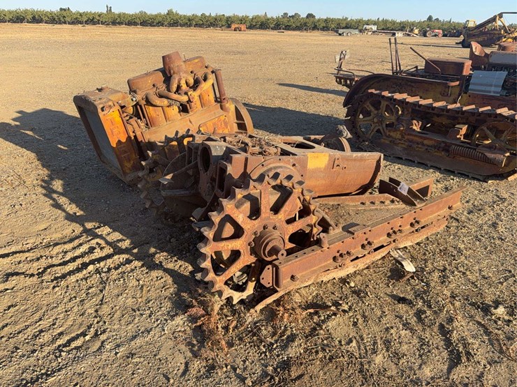 caterpillar-thirty-image-1