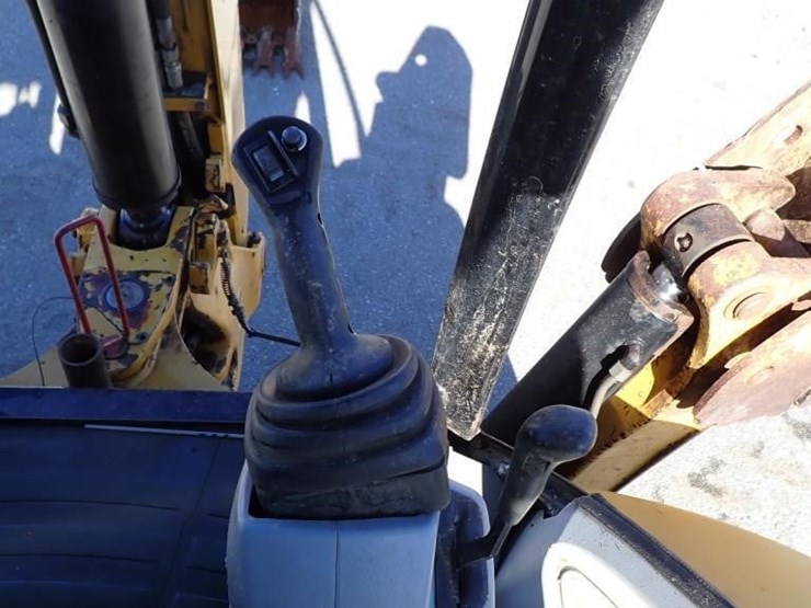 2008-caterpillar-420e-loader-backhoe-image-33