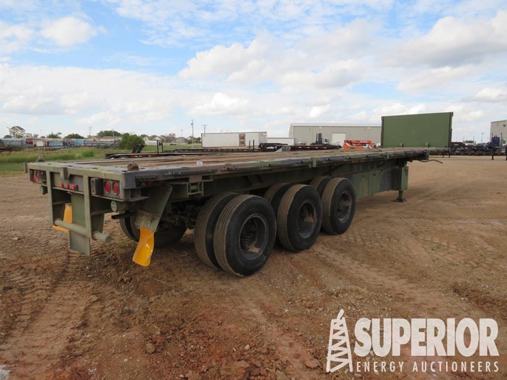 theurer-sfbh-409-af3rt-3-axle-military-flatbed-trailer-image-4
