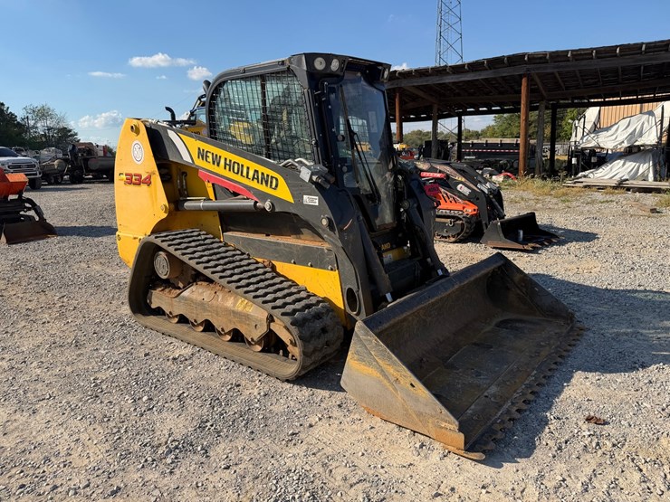 #4093-•-2023-new-holland-c334-tracked-skid-steer-image-7