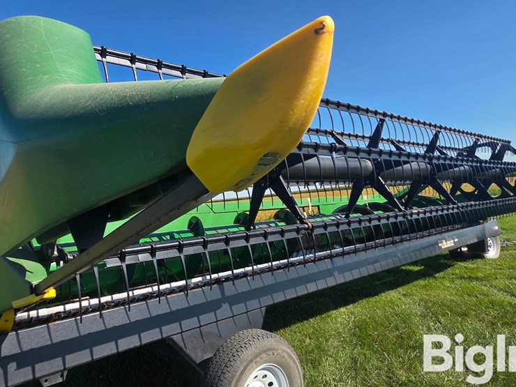 2006-john-deere-625f-platform-image-13