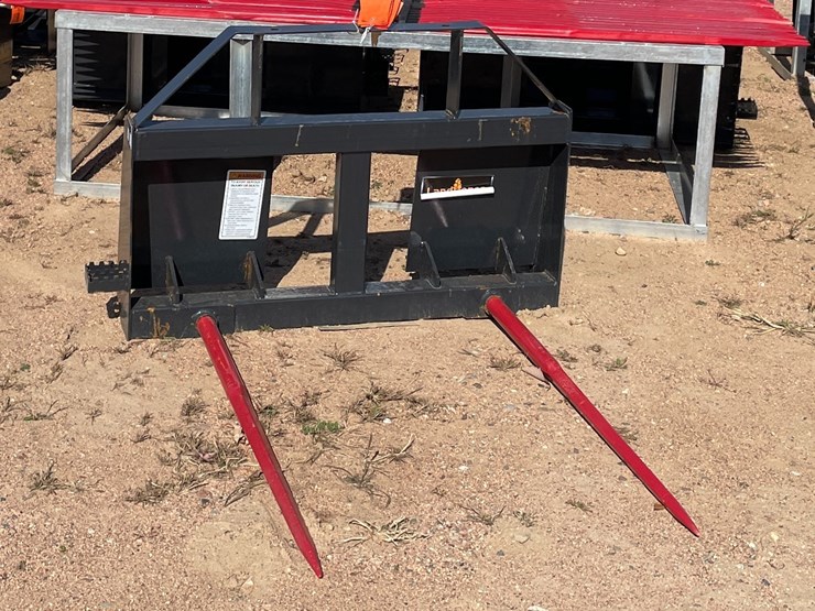 #4096-•-landhonor-bale-spear-frame-attachment-image-9