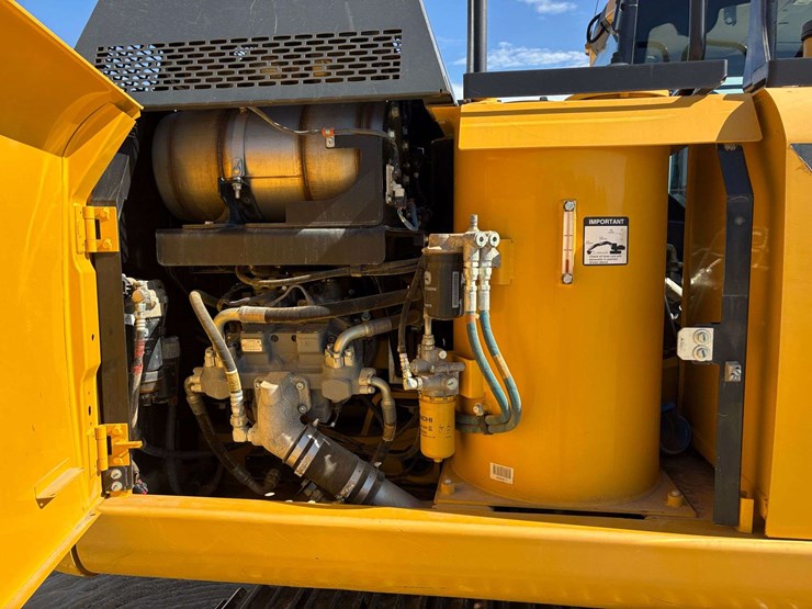 2022-john-deere-200g-excavator-(2,224-hours)-image-38