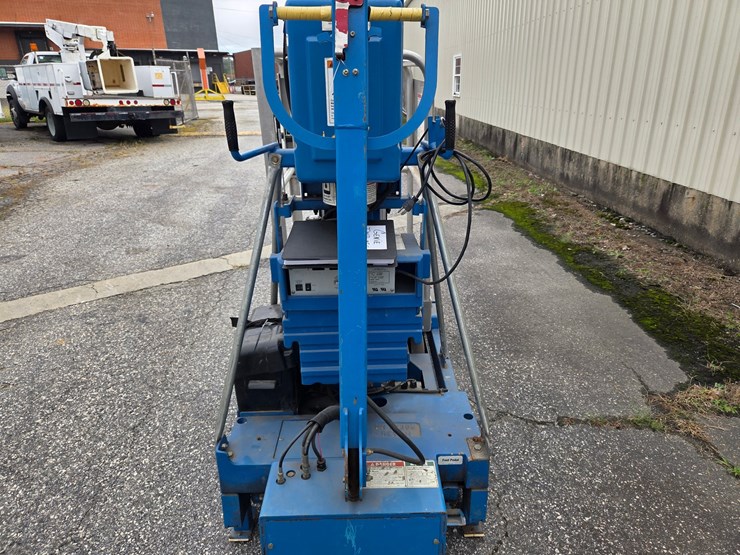 #14-•-genie-portable-lift-/-model:-twp-255-/-hours-not-known-image-4