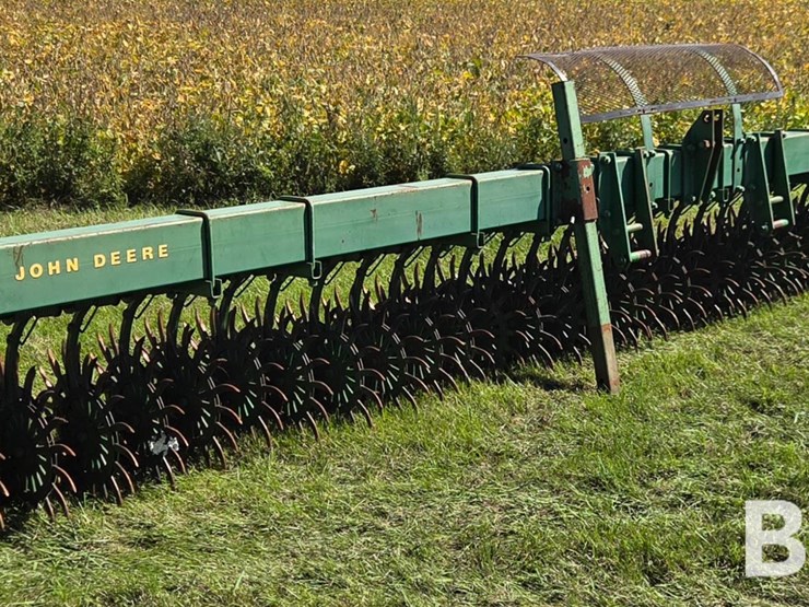 john-deere-400-rotary-hoe-image-3